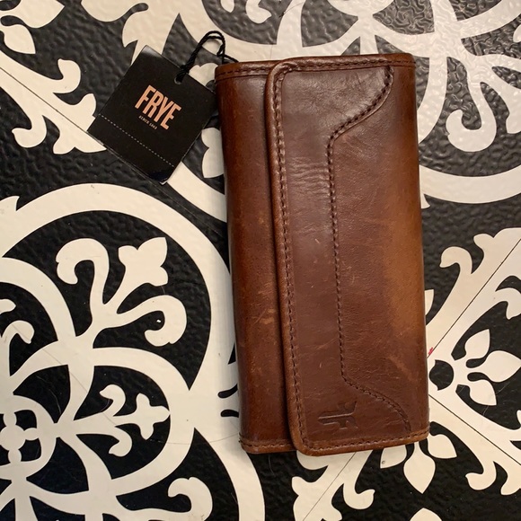 Frye Accessories - Frye Melissa wallet